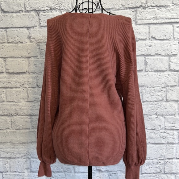 1.State loose fit v neck ribbed cotton sweater from Nordstrom - Picture 4 of 5